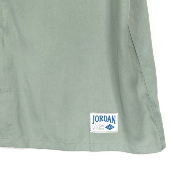 NWT JORDAN Women's Top Button Up Shirt MEDIUM Lyocell Flight Classics FN5763-304 - Picture 10 of 12